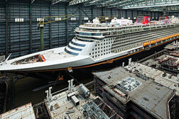 Cruise ships welding