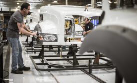 mack trucks manufacturing